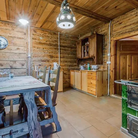 1 Bedroom Beautiful In Appartement *