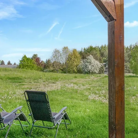 1 Bedroom Beautiful In Appartement